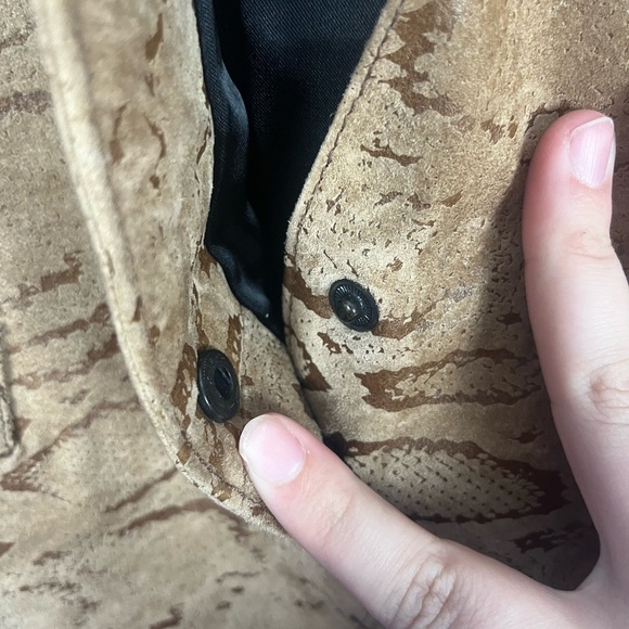 Vintage Genuine Leather Cache Vest size Large snake snap button western - Picture 4 of 6